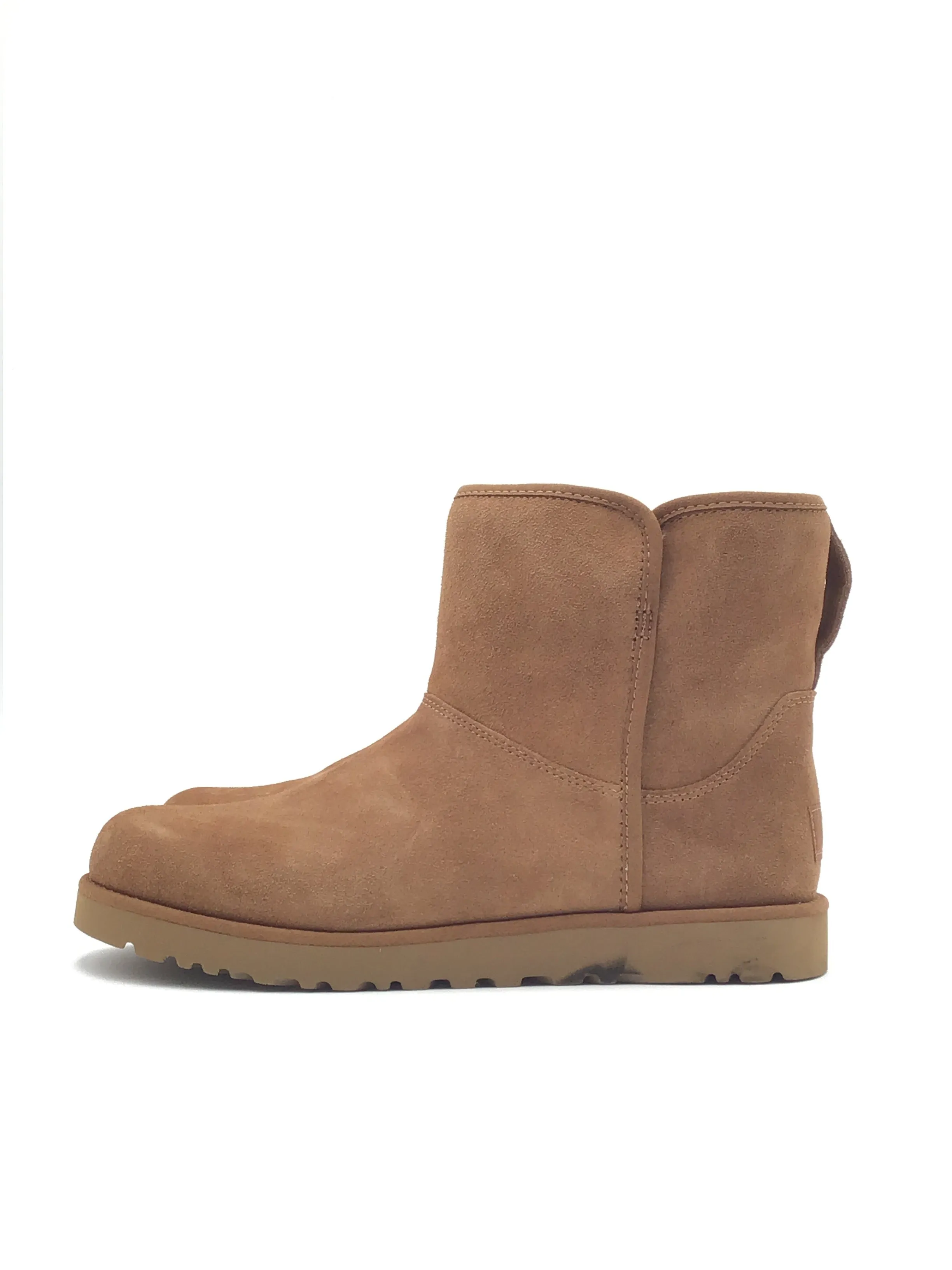 Boots Designer By Ugg In Brown, Size: 7.5